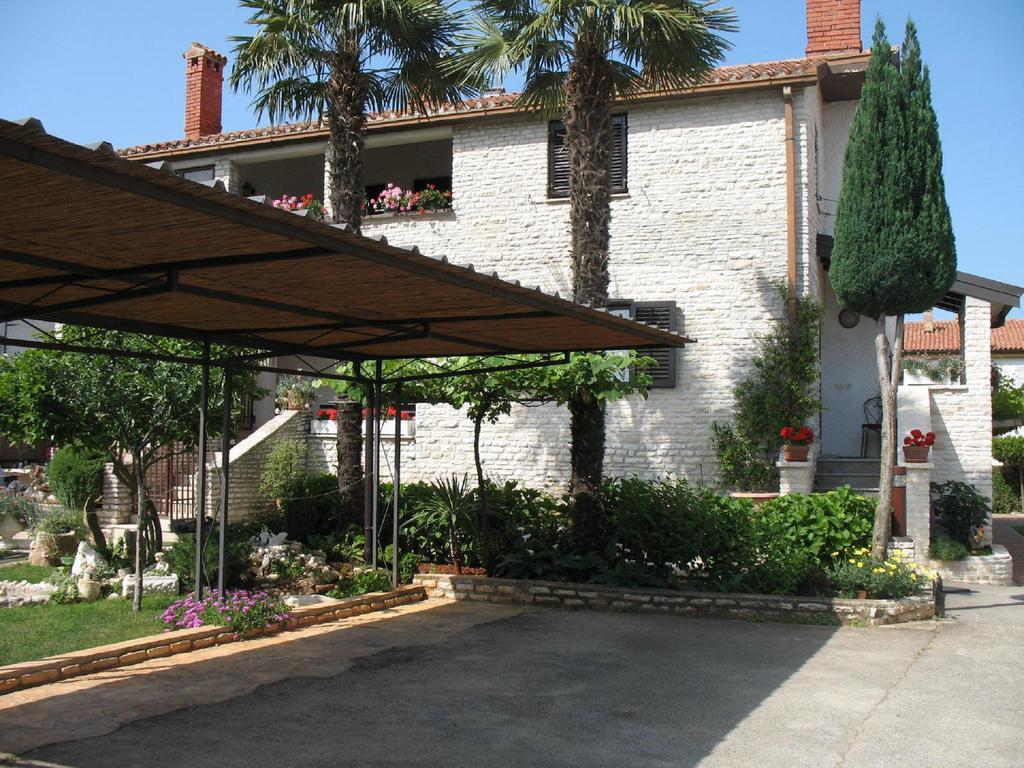 Apartmani Villa Otilija Poreč Zewnętrze zdjęcie